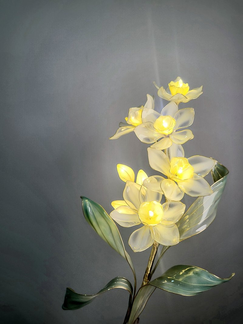 水仙花•沾浸藝術花燈【閒逛花間系列】。小夜燈。生日禮物 - 燈具/燈飾 - 樹脂 