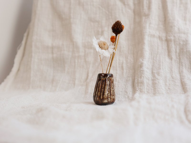 陶瓷花器 - 花瓶/花器 - 陶 咖啡色