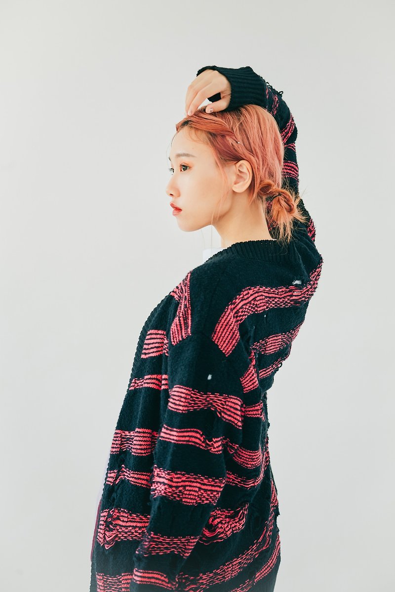 Striped damaged knitted long coat - Women's Sweaters - Other Materials Multicolor