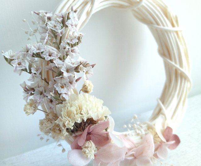 Wreath & Dried flower candles in glass