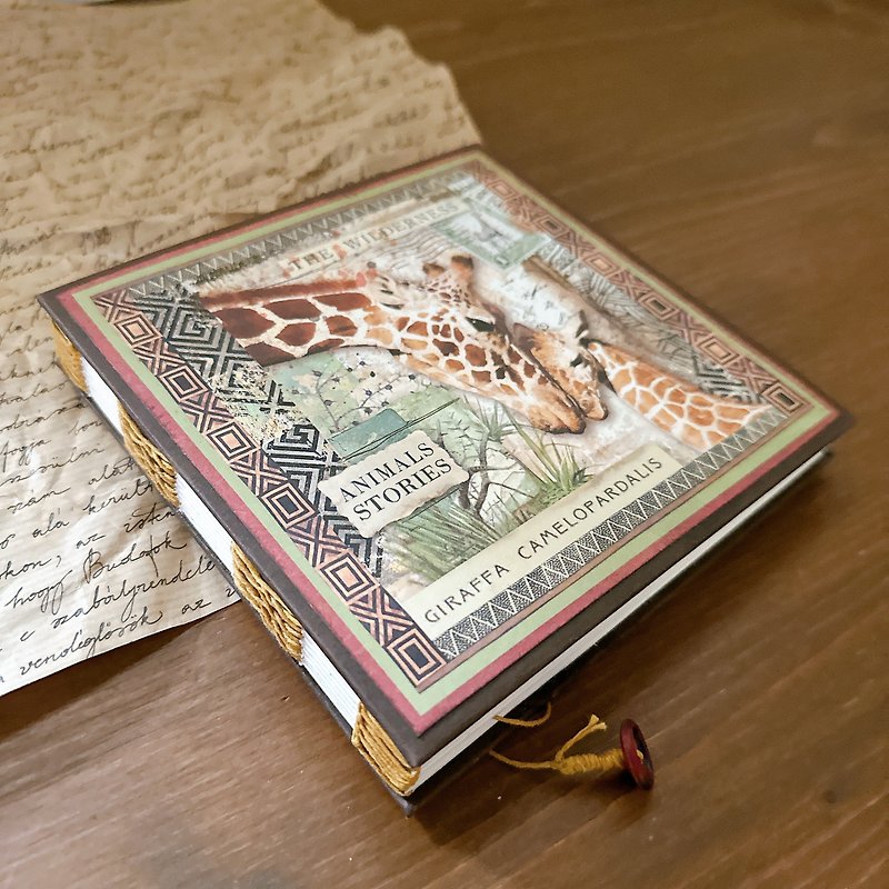 【 Deluxe Hand-Sewn Book - Grassland Animals】Square Edition/Planner/Journal/Gift - สมุดบันทึก/สมุดปฏิทิน - กระดาษ 