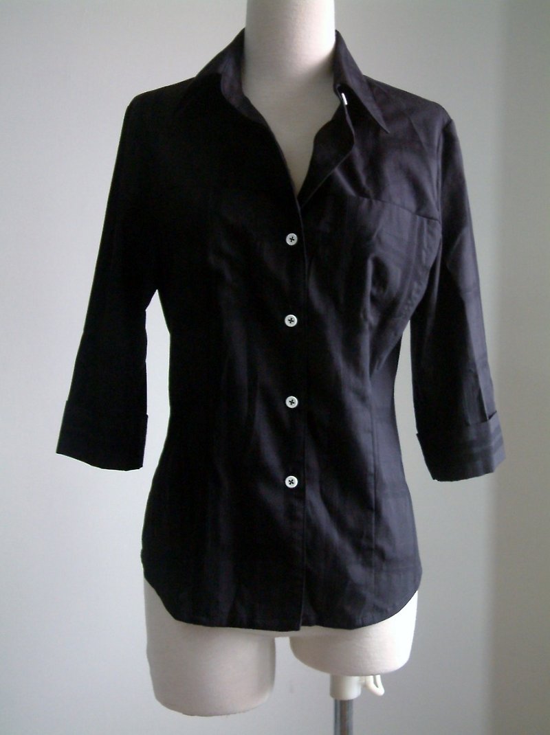 【Customized】Three-quarter sleeve shirt - Women's Shirts - Cotton & Hemp Multicolor