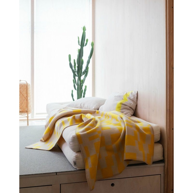 KOODI wool blanket (yellow/large) - Blankets & Throws - Wool Yellow