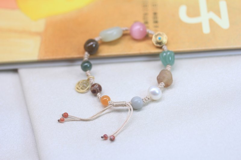 [Duobao bracelet] Hetian jade jasper jadeite Wax amber Duobao bracelet perfect braided rope girlfriend - Bracelets - Jade Multicolor