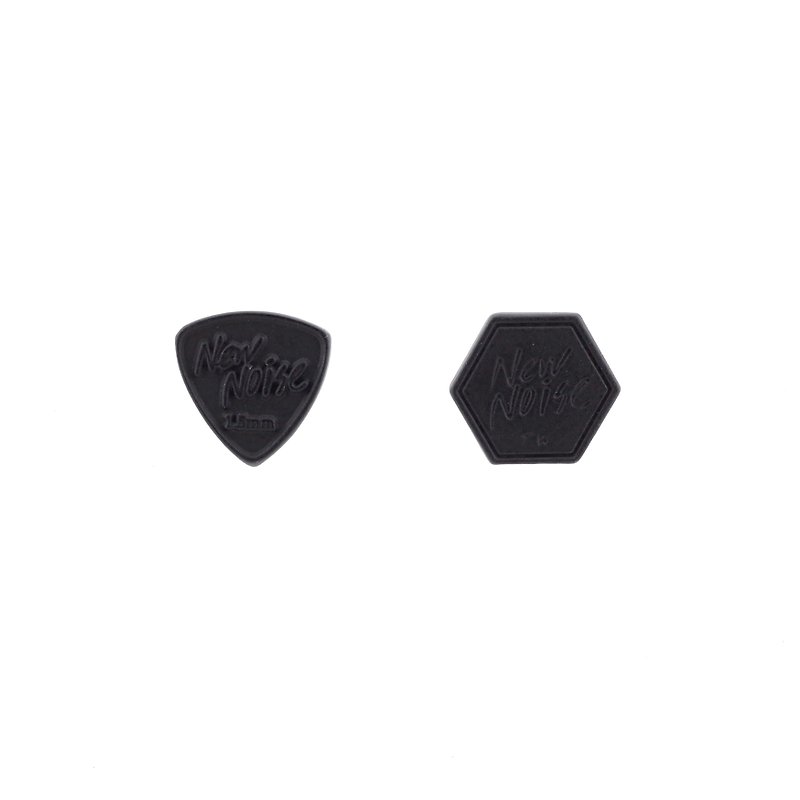 Pick Hexagonal Asymmetric Earrings - ต่างหู - โลหะ สีดำ