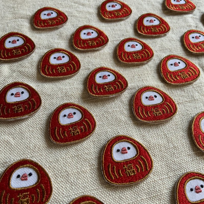 [Quick Shipping] Daifuku Doll/Mini Iron-on Sticker/Munbird/DIY/Embroidery/Splash Water/Sticker - Badges & Pins - Thread Red