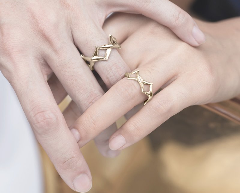純銀黃金交叉對戒 925銀飾寬版戒指 質感情侶戒指 純銀鑽石對戒 - 對戒 - 鑽石 金色