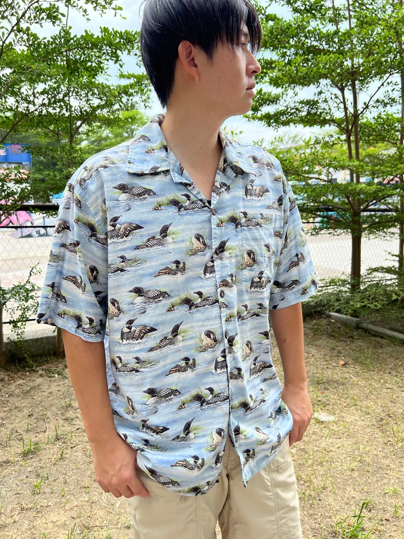 Vintage Men's Animal Shirt Light Blue Teal_David Carey - Men's Shirts - Cotton & Hemp 