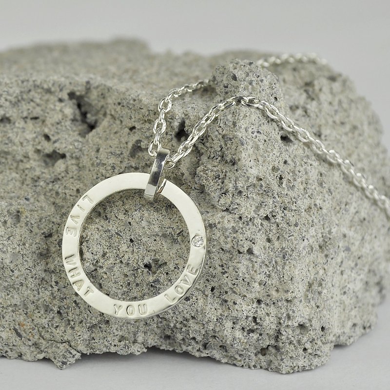 Circle Hand Stamped Monogram & Name Necklace,Sterling Silver,Personalized - สร้อยคอ - เงินแท้ สีเงิน