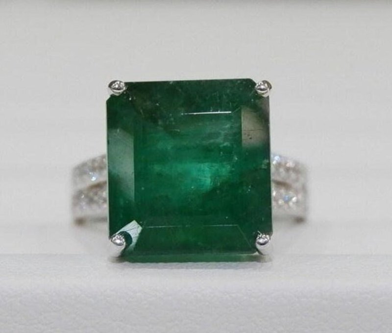 AAA Natural Emerald Ring 14k White Gold Womens Emerald Jewelry Anniversary gift - แหวนทั่วไป - เครื่องเพชรพลอย สีเขียว