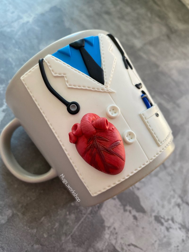 Custom cup cardiology anatomical heart, Best cardiologist - แก้วมัค/แก้วกาแฟ - แก้ว ขาว