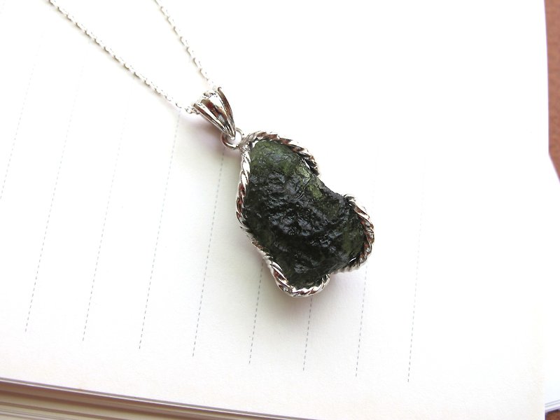 [Czech meteorite] Czech meteorite x 925 silver chain - natural meteorite necklace series - สร้อยคอ - คริสตัล สีเขียว