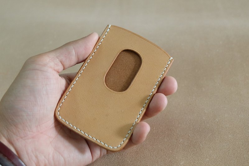 Ultra-thin leather business card holder Italian vegetable tanned leather - ที่เก็บนามบัตร - หนังแท้ สีกากี
