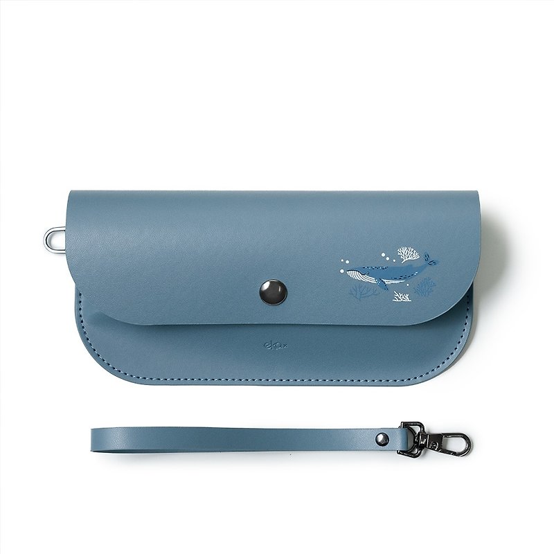 Leather Glasses Bag with Magnetic Buckle - Traveling in the Blue Ocean - Glasses & Frames - Other Materials 