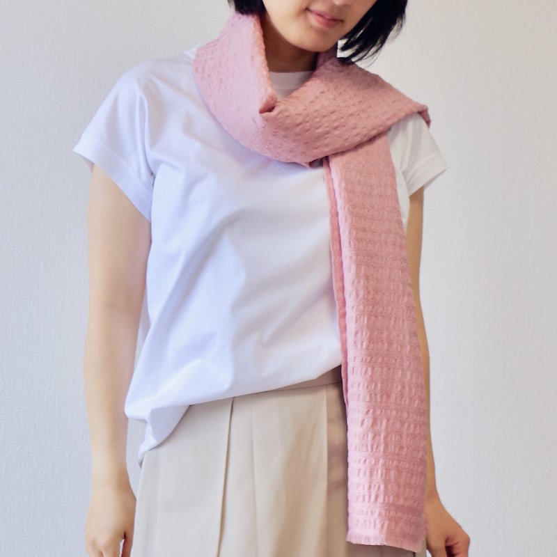 silk scarf from kyoto Japan  filtango stole  SARASA  salmon pink  washable by ha - ผ้าพันคอถัก - ผ้าไหม สึชมพู