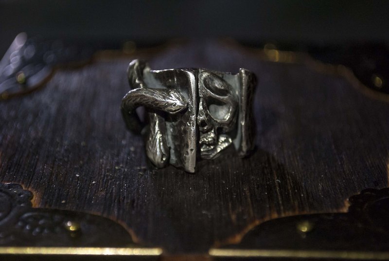 Alarein/Handmade Silver Jewelry/Western Series/Ring/Fear - แหวนทั่วไป - โลหะ สีเงิน