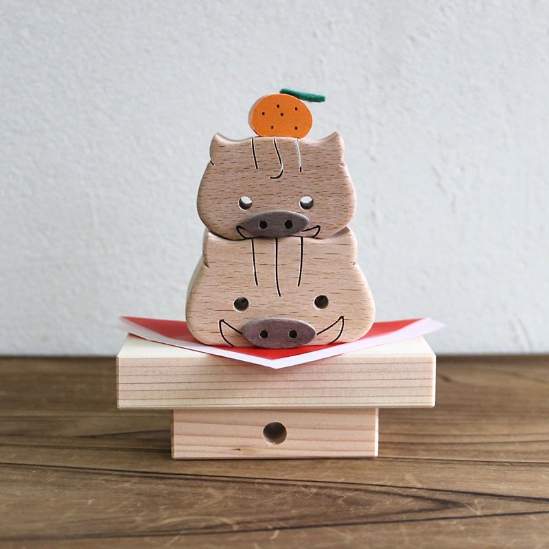 木のおもちゃ　置物  鏡亥の吉　いのしし 　イノシシ　猪　誕生日 正月 ギフト 置物 インテリア 飾り 日本製 - 裝飾/擺設  - 木頭 