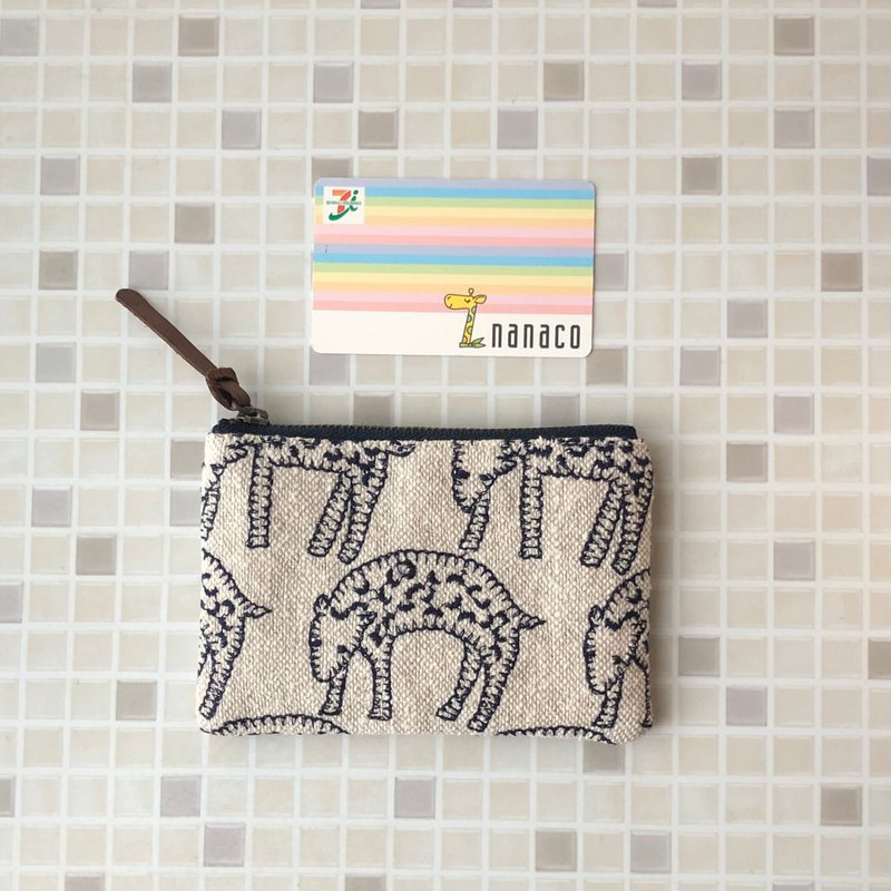 mina perhonen handmade sheep pattern count pouch small - กระเป๋าใส่เหรียญ - ผ้าฝ้าย/ผ้าลินิน ขาว