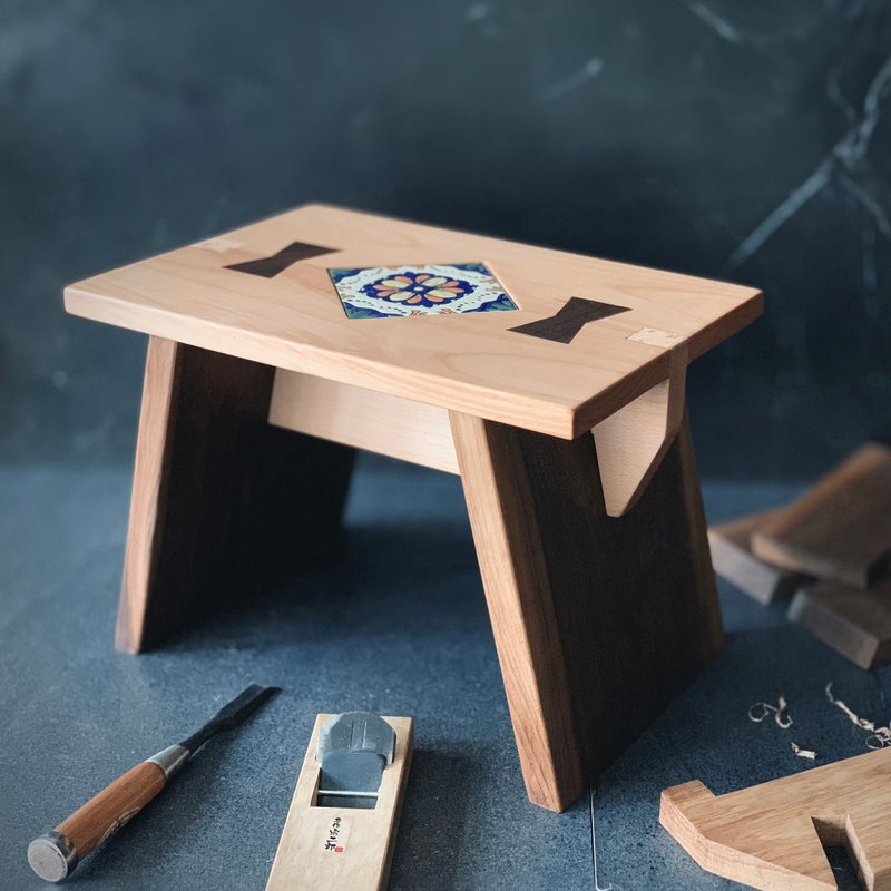 Black walnut mortise small wooden stool - เฟอร์นิเจอร์อื่น ๆ - ไม้ 