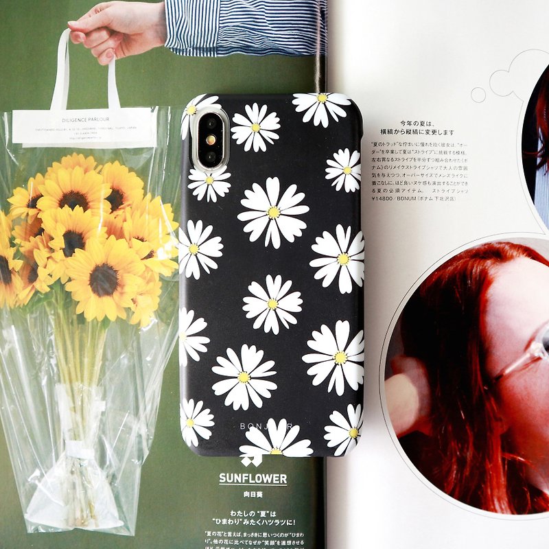 Black small night daisy phone case - Phone Cases - Other Materials Black