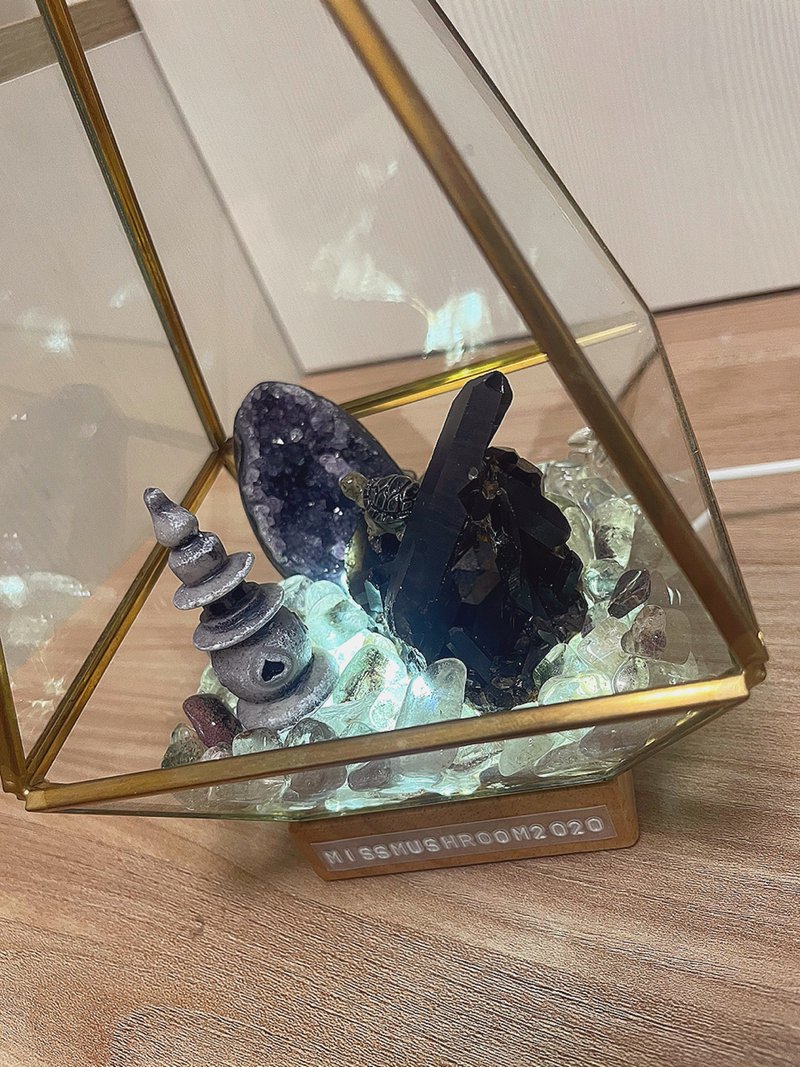 現貨 | 四角玻璃屋日式小明燈 | 水晶 | 居家燈飾 - 擺飾/家飾品 - 水晶 黑色