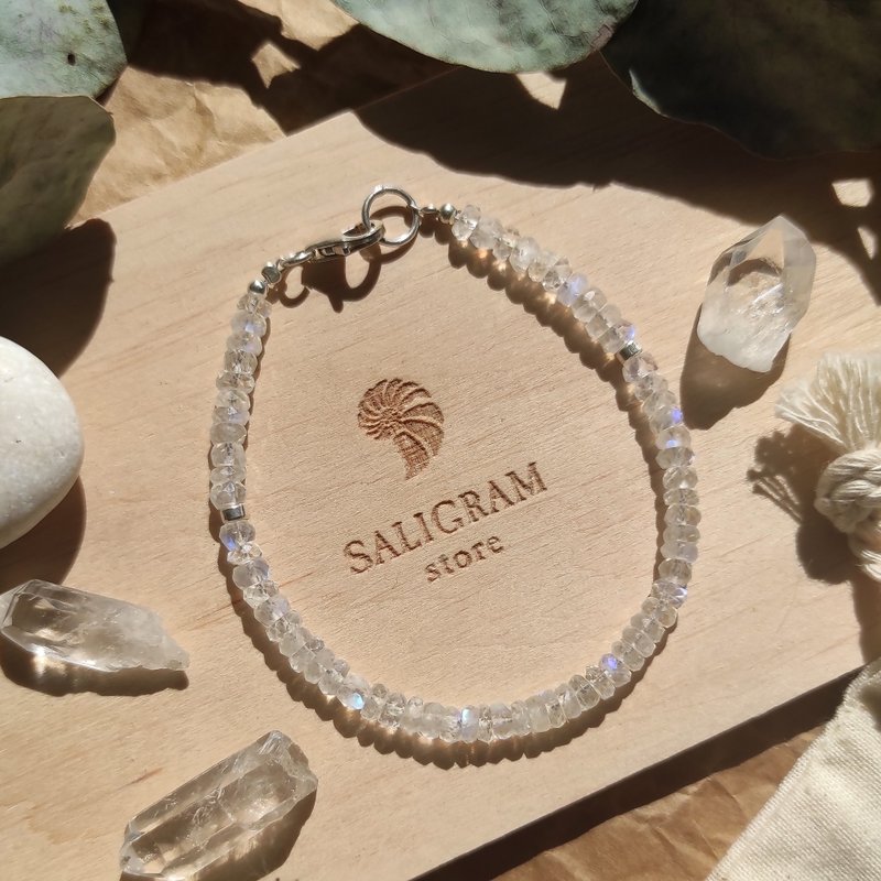 Crystal Moonstone bracelet Top quality Indian moonstone - 手鍊/手環 - 寶石 白色