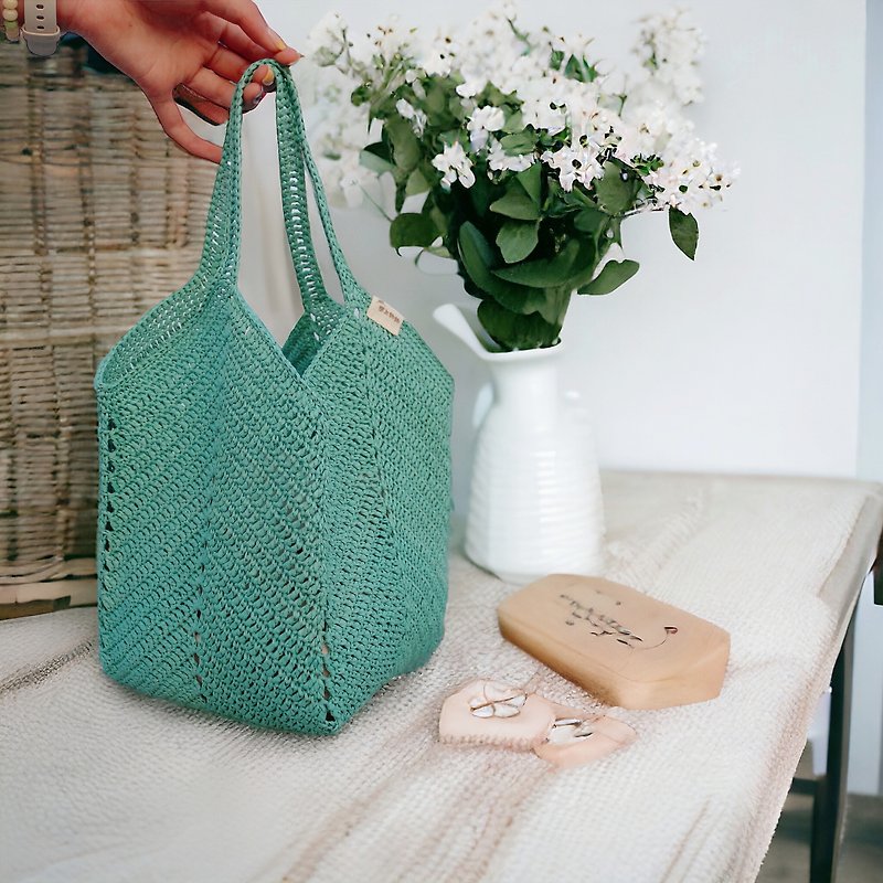 Three-dimensional woven bag ultra-light paper thread (lightweight version) turquoise green handbag/tote bag/handbag - กระเป๋าถือ - กระดาษ 