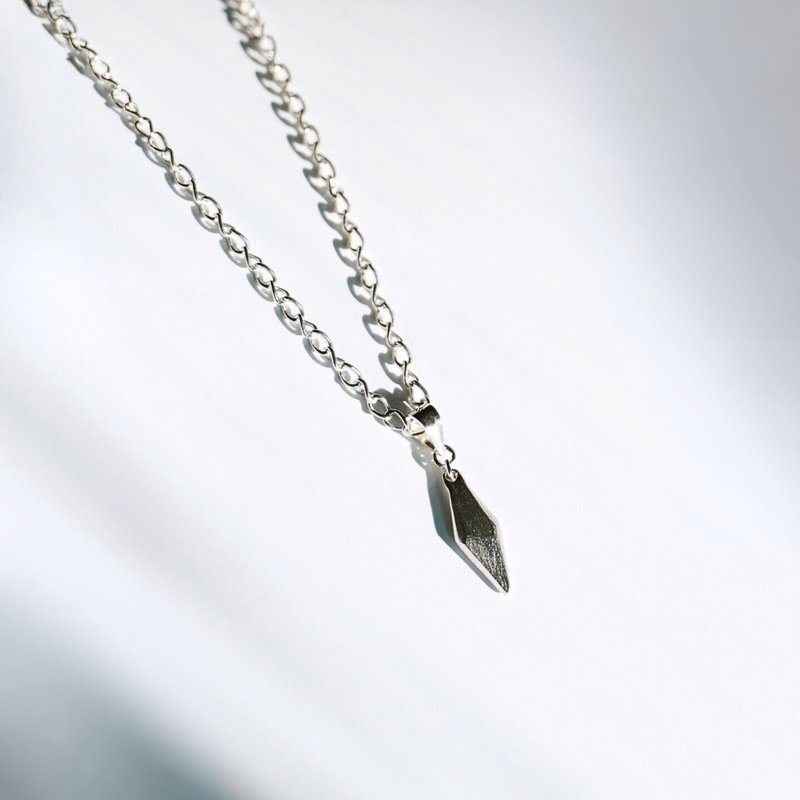 Otherworldly Gemstone Silver・Brave Stone・999 Sterling Silver Handmade Pendant - Necklaces - Sterling Silver Silver