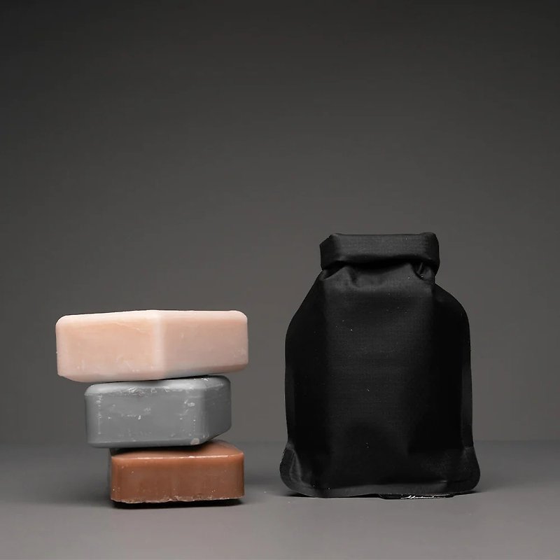 【Matador】FlatPak Soap Bar Case Portable Travel Soap Storage Box - Toiletry Bags & Pouches - Nylon Multicolor