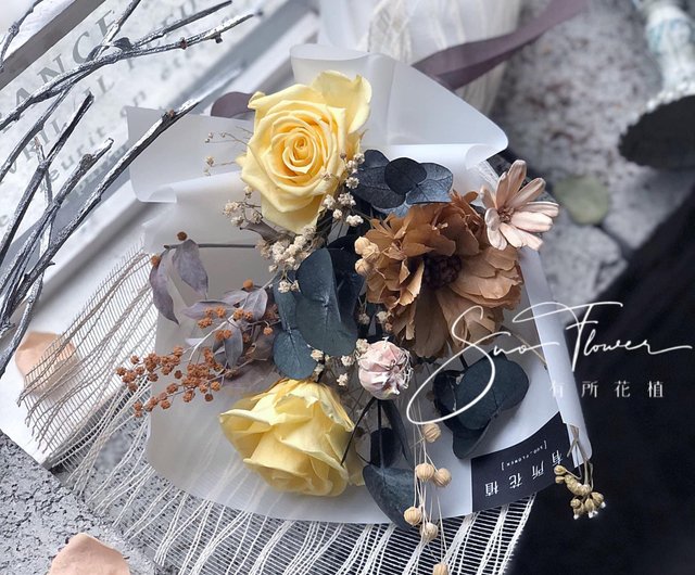 ENCHANTED FOREST  Handmade Mini Flower Bouquet - Shop posieflowers Wood,  Bamboo & Paper - Pinkoi