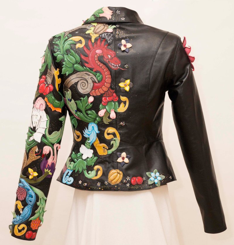 Exclusive women's jacket in black leather with multicolored embroidery flora - 女大衣/外套 - 真皮 多色