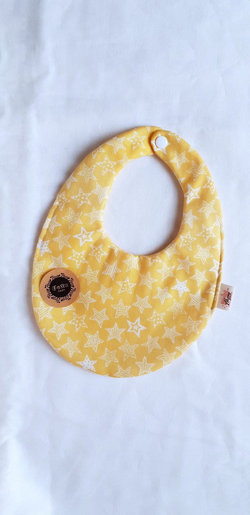 Geometric star-yellow-eight-layer yarn egg-shaped bib saliva towel - ผ้ากันเปื้อน - ผ้าฝ้าย/ผ้าลินิน สีเหลือง