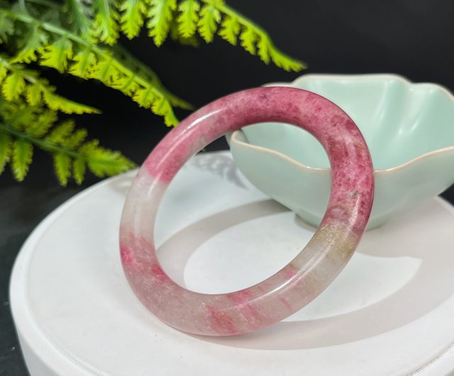 Natural Sakura Rhodonite Bangle 56MM - Shop setomastudio