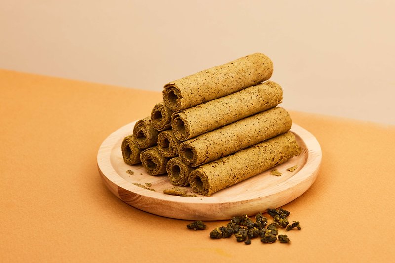 [Chachacha] 8 pieces of oolong rolls - tea flavored egg rolls in light packaging - the first choice for petty bourgeoisie - ขนมคบเคี้ยว - อาหารสด สีนำ้ตาล