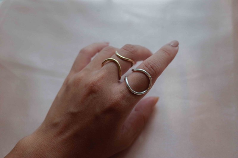 3 ways Bronze horseshoe ring - General Rings - Copper & Brass Gold