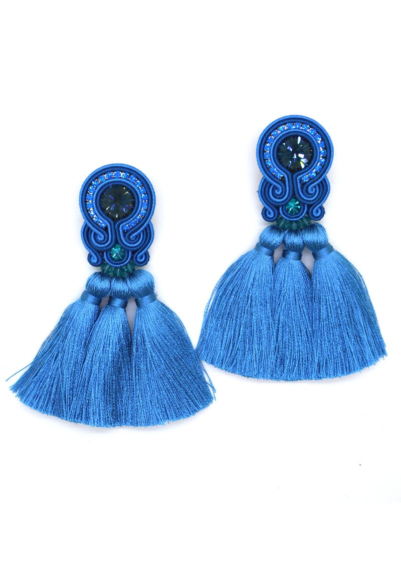 Earrings Earrings with tassels in blue colorChristmas Gift Wrapping - 耳環/耳夾/耳骨夾 - 其他材質 藍色