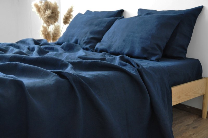 Navy linen flat sheet / Linen bedsheet / Softened stonewashed linen sheet - 寢具/床包 - 亞麻 藍色