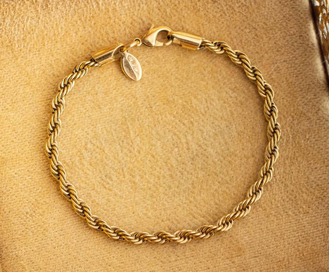 American Park Lane Brand Antique Twist Gold Plated Bracelet - Shop Vintage  Jewelry Kiosk Bracelets - Pinkoi