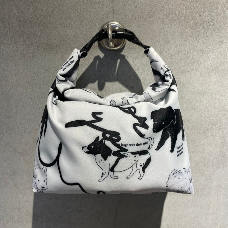 卡扣收納袋 | 狗狗布花 - 化妝包/收納袋 - 其他材質 