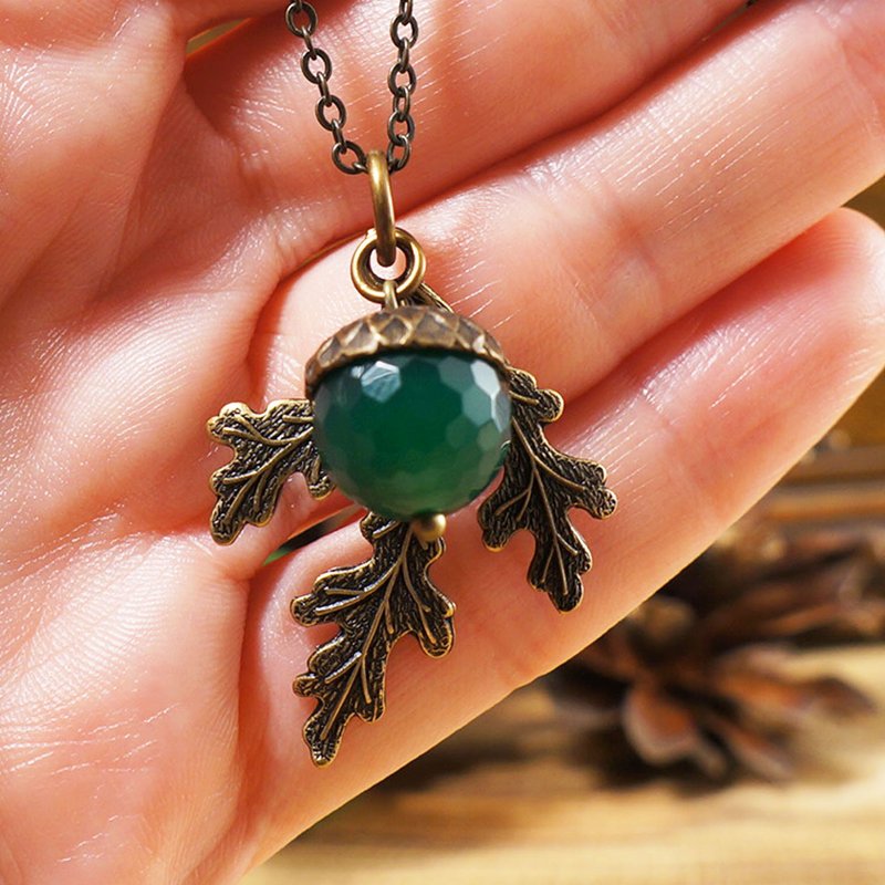 Dark Sea Green Agate Brass Acorn Oak Leaf Pendant Necklace Woman Jewelry Gift - 項鍊 - 半寶石 綠色