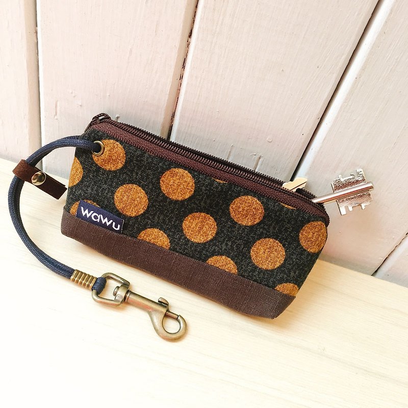 Zipper Key Case (Hywa Maru) Japanese Fabric to Order* - Keychains - Cotton & Hemp Brown