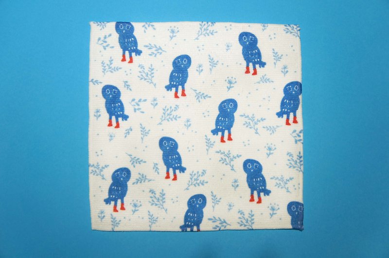 毛巾方巾系列 藍色貓頭鷹款 - 毛巾/浴巾 - 其他人造纖維 多色