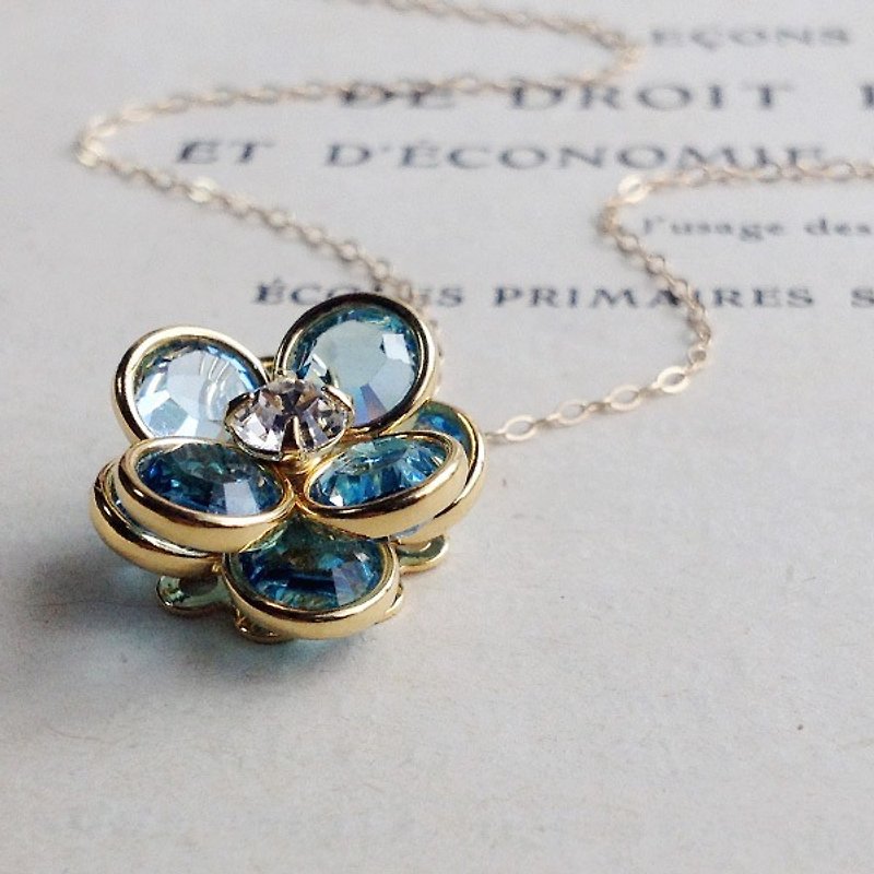 14 kgf Vintage Swarovski Chanel Flower Necklace aqua - สร้อยคอ - แก้ว สีน้ำเงิน