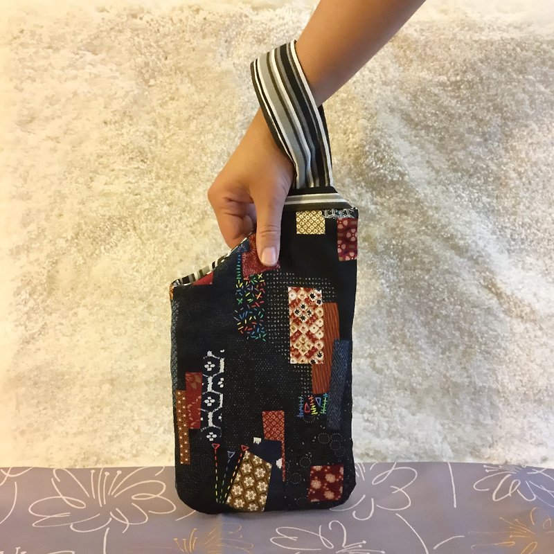 Personality Clutch - + wind + Embroidery color glazed buckle - Handbags & Totes - Cotton & Hemp 