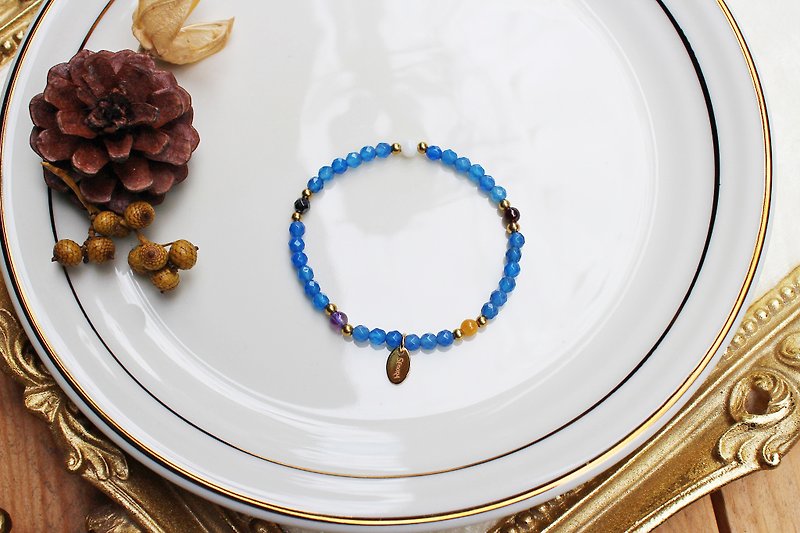 <Slow warm natural stone series> C1099 Blue Chalcedony Bracelet - Bracelets - Gemstone 