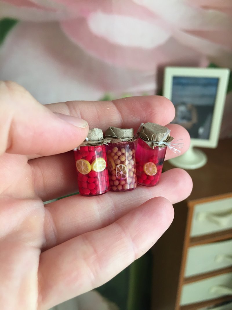 Miniature jars scale 1:12 - 公仔/玩偶 - 其他金屬 多色