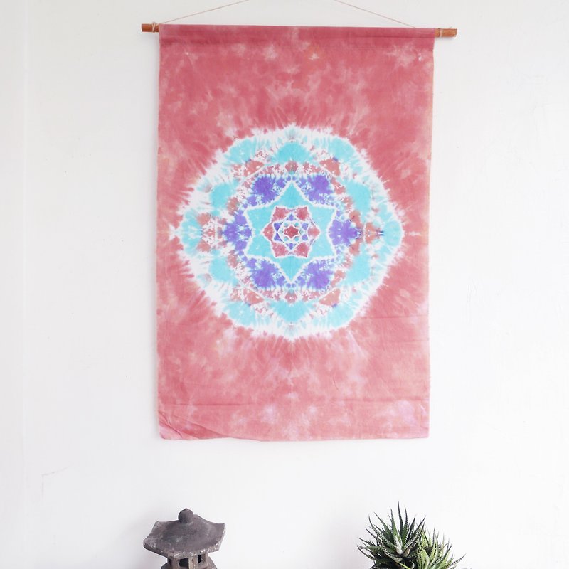 曼陀羅 掛布 壁飾 窗簾 手染 [冰火] - 裝飾/擺設  - 棉．麻 紅色