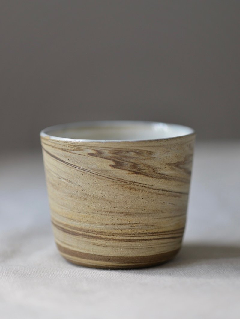 Handmade Marble Cup / 004 - แก้วมัค/แก้วกาแฟ - ดินเผา สีนำ้ตาล