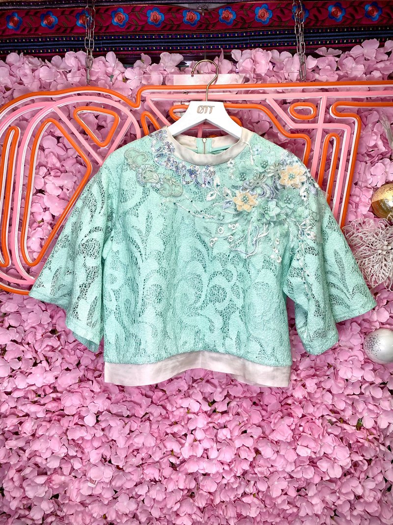 OTT獨一無二•Unique日系清新淡湖水綠色刺繡上衣 - 女裝上衣 - 棉．麻 綠色