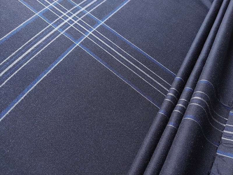 美しい深いブラックとブルーのデザインと大きなチェック柄のランジェリー - 編み物/刺繍/羊毛フェルト/裁縫 - コットン・麻 ブラック